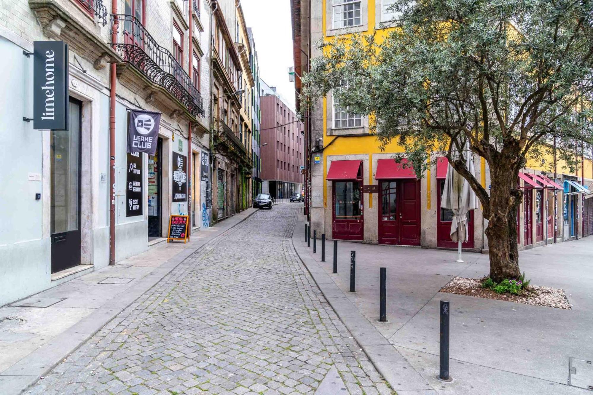 Limehome Porto Rua Das Oliveiras Exterior foto