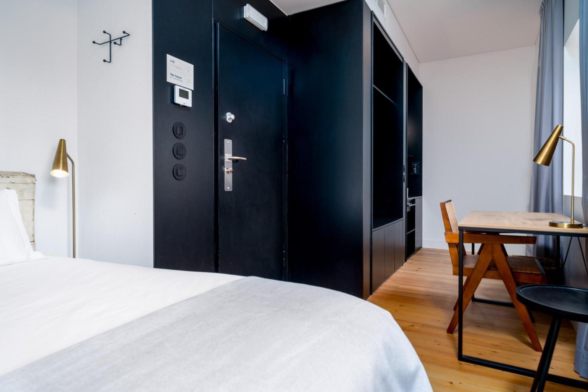 Limehome Porto Rua Das Oliveiras Zimmer foto