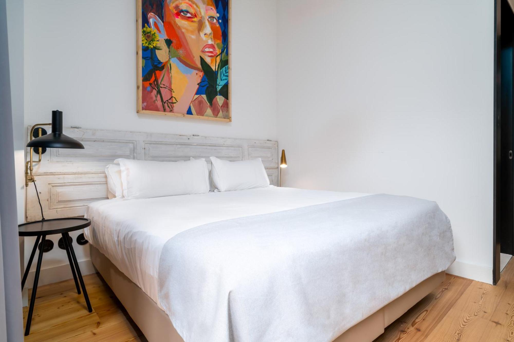 Limehome Porto Rua Das Oliveiras Zimmer foto