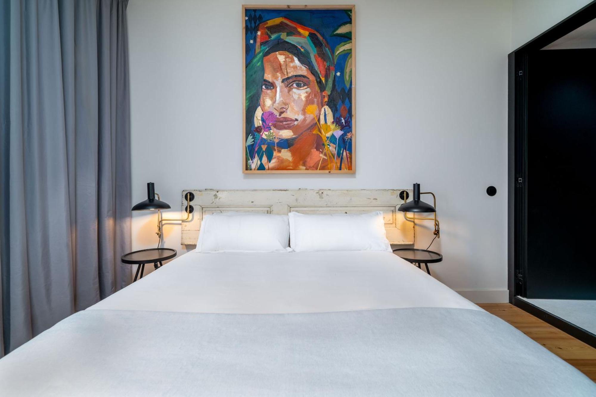 Limehome Porto Rua Das Oliveiras Zimmer foto