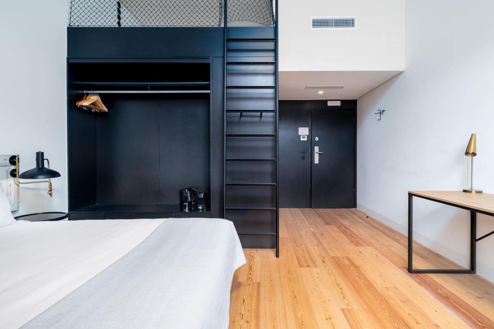 Limehome Porto Rua Das Oliveiras Zimmer foto
